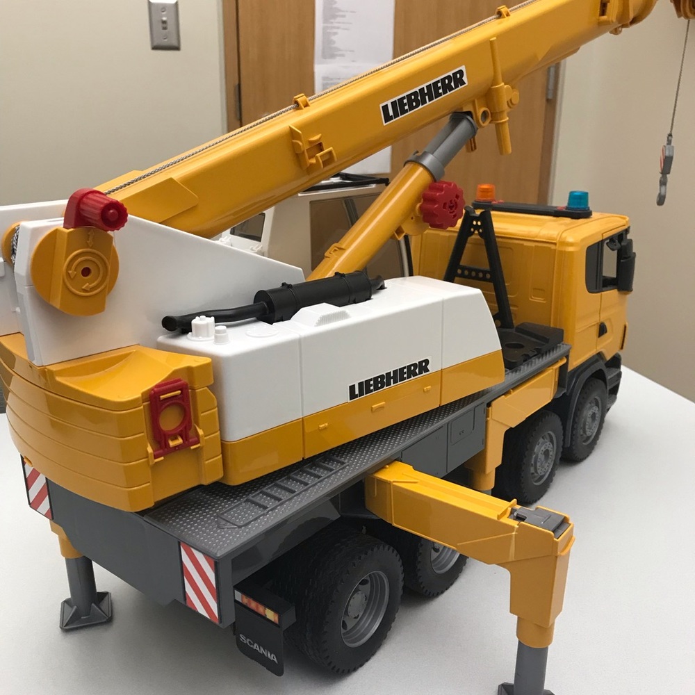 - Toy truck - crane